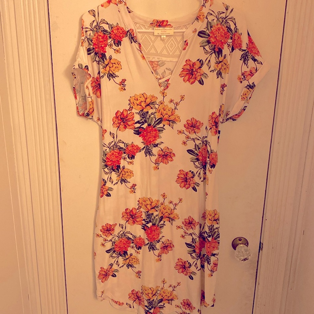 XL Bobbie Brooks thin floral dress
